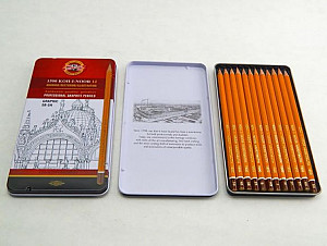 Koh-i-noor tužka grafitová grafická 5B–5H souprava 12 ks v plechové krabičce
