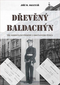 Dřevěný baldachýn