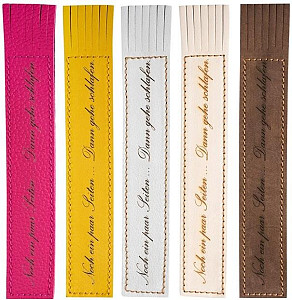 Kožená záložka se střapci Noch ein paar Seiten… Dan gehe Schlafen