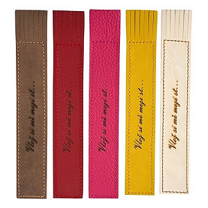 Kožená záložka se střapci Vlož si mě mezi st…