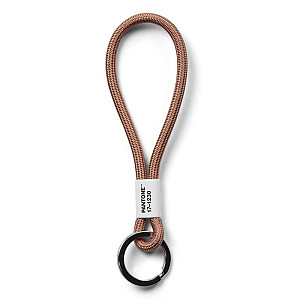 Pantone Poutko na klíče S - Mocha Mousse 17-1230 (barva roku 2025)