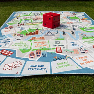 Present or Past in London (Outdoor Board Game)