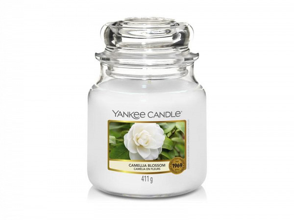 Yankee Candle svíčka - Camellia Blossom
