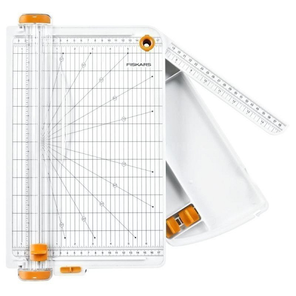 Fiskars Řezačka papíru SureCut A4, se zásobníkem