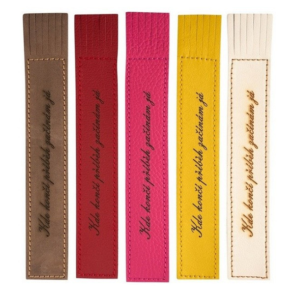 Kožená záložka se střapci Kde končí příběh začínám já