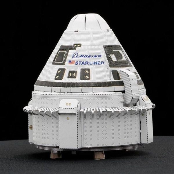 Metal Earth 3D kovový model Boeing CTS-100 Starliner